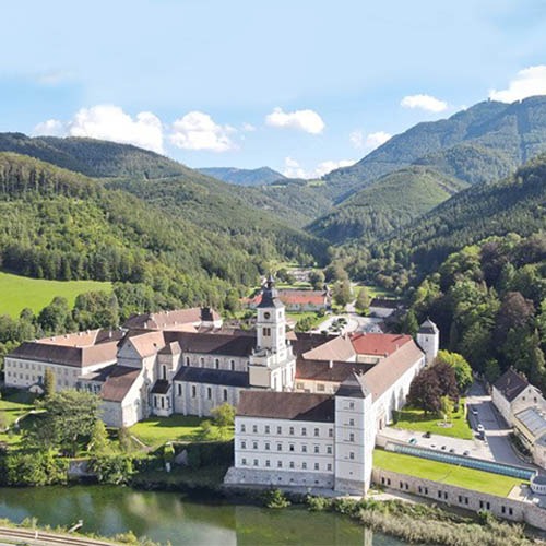 05_miliarium_at_Stift-Lilienfeld_